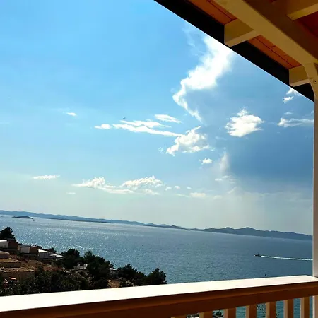 Apartman Mobile Skyline - Beautiful Sea View - On The Palm Of The Drage