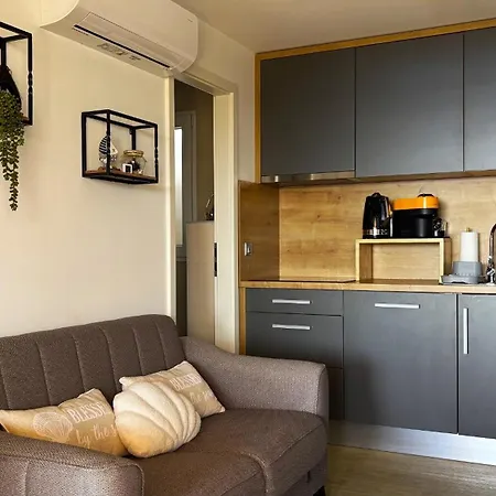 Apartament Mobile Skyline - Beautiful Sea View - On The Palm Of The