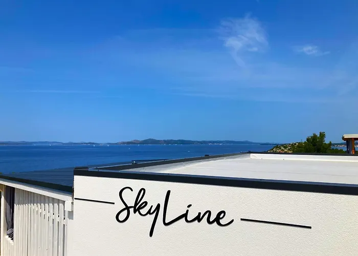 Mobile Skyline - Beautiful Sea View - On The Palm Of The Drage