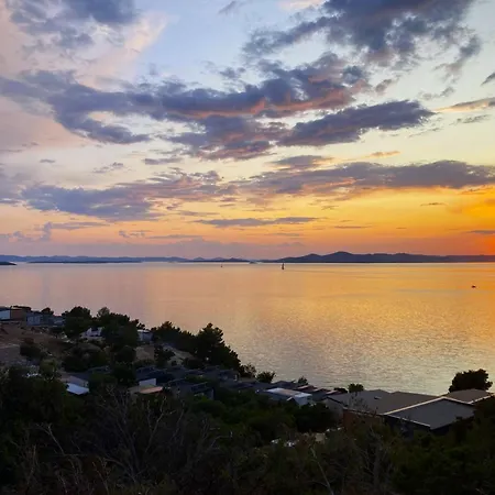 Apartament Mobile Skyline - Beautiful Sea View - On The Palm Of The *