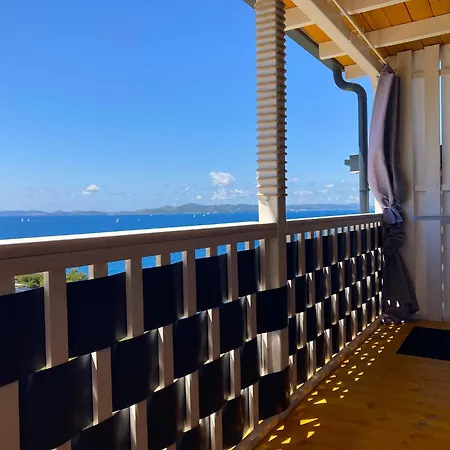 Mobile Skyline - Beautiful Sea View - On The Palm Of The Apartment